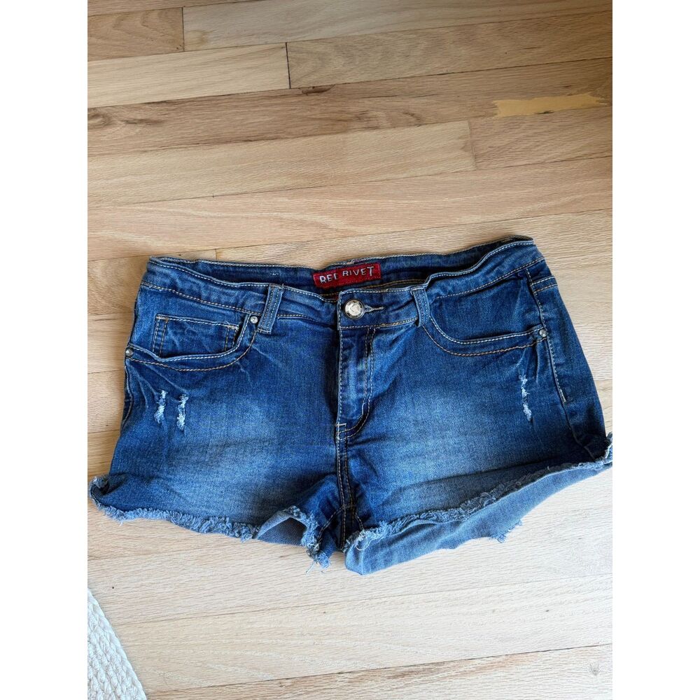 Red Rivet Distressed Denim Shorts Y2K Frayed Hem
